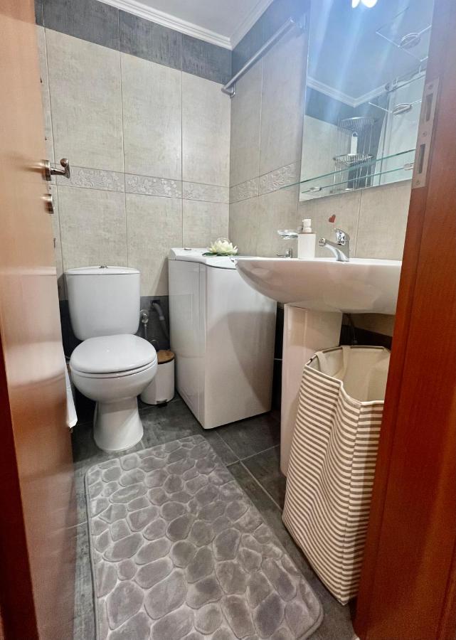Elegant Downtown Retreat Apartment Kalamata