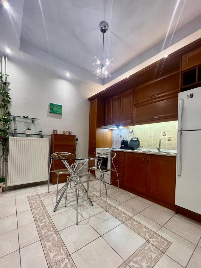 Elegant Downtown Retreat * Kalamata